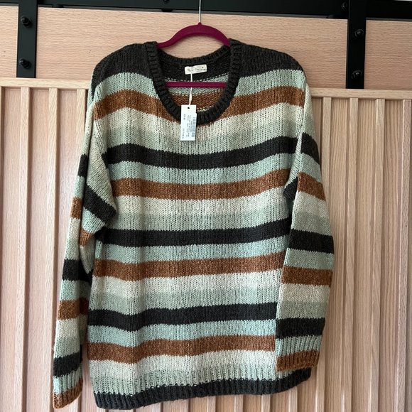 NWT Rylee + Cru Cassidy Stripped Sweater, Size XL - Picture 2 of 3